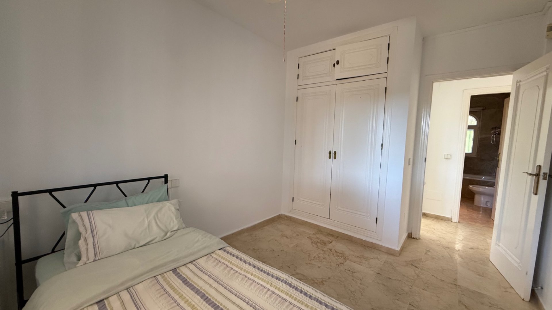 Reventa - Chalets -
Orihuela Costa - Costa Blanca