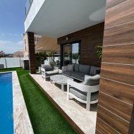 Reventa - Chalets -
Orihuela Costa - Entre Naranjos Vistabella Golf