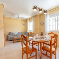Reventa - Chalets -
Orihuela Costa - La Zenia