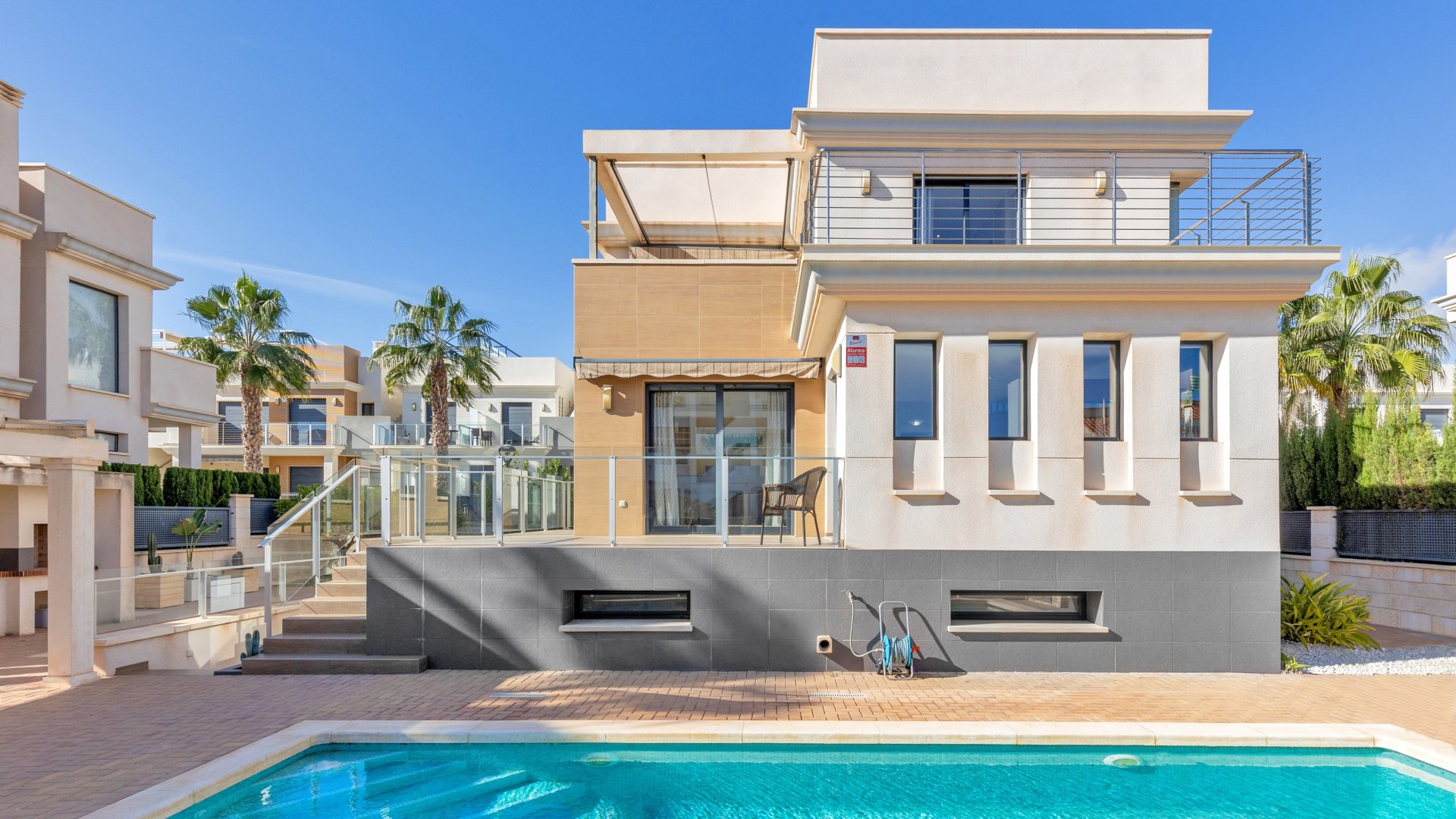 Reventa - Chalets -
Orihuela Costa - La Zenia