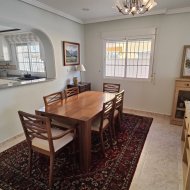 Reventa - Chalets -
Orihuela Costa - La Zenia