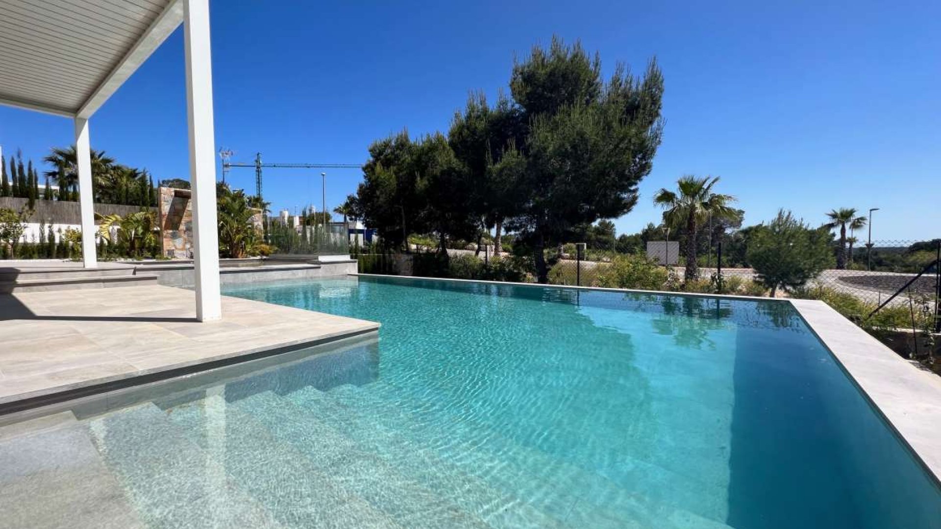 Reventa - Chalets -
Orihuela Costa - Las Colinas golf