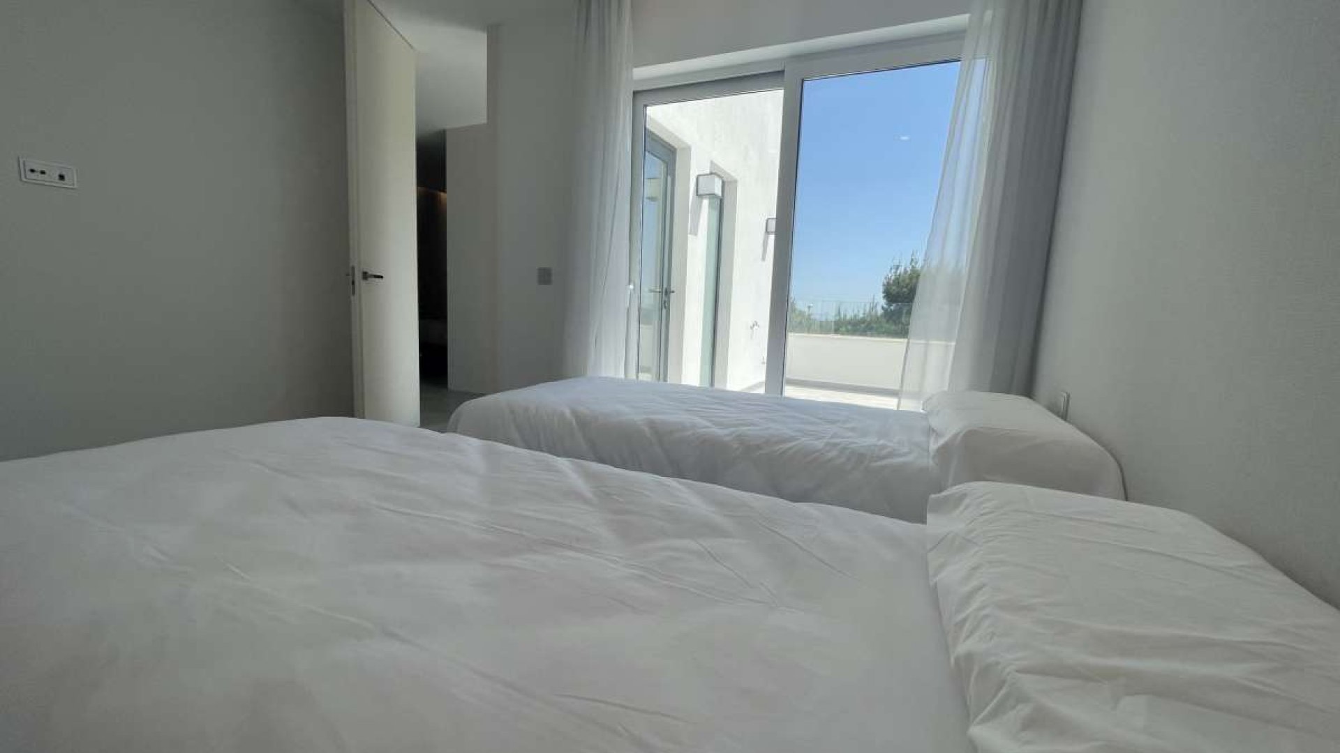 Reventa - Chalets -
Orihuela Costa - Las Colinas golf