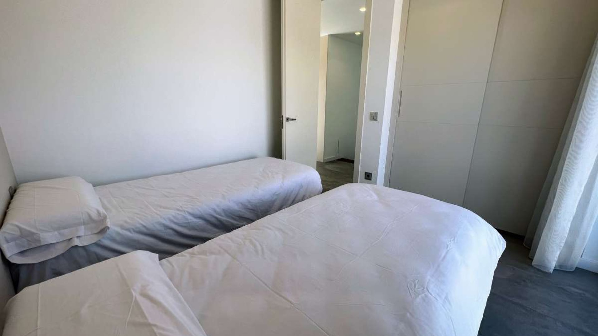 Reventa - Chalets -
Orihuela Costa - Las Colinas golf