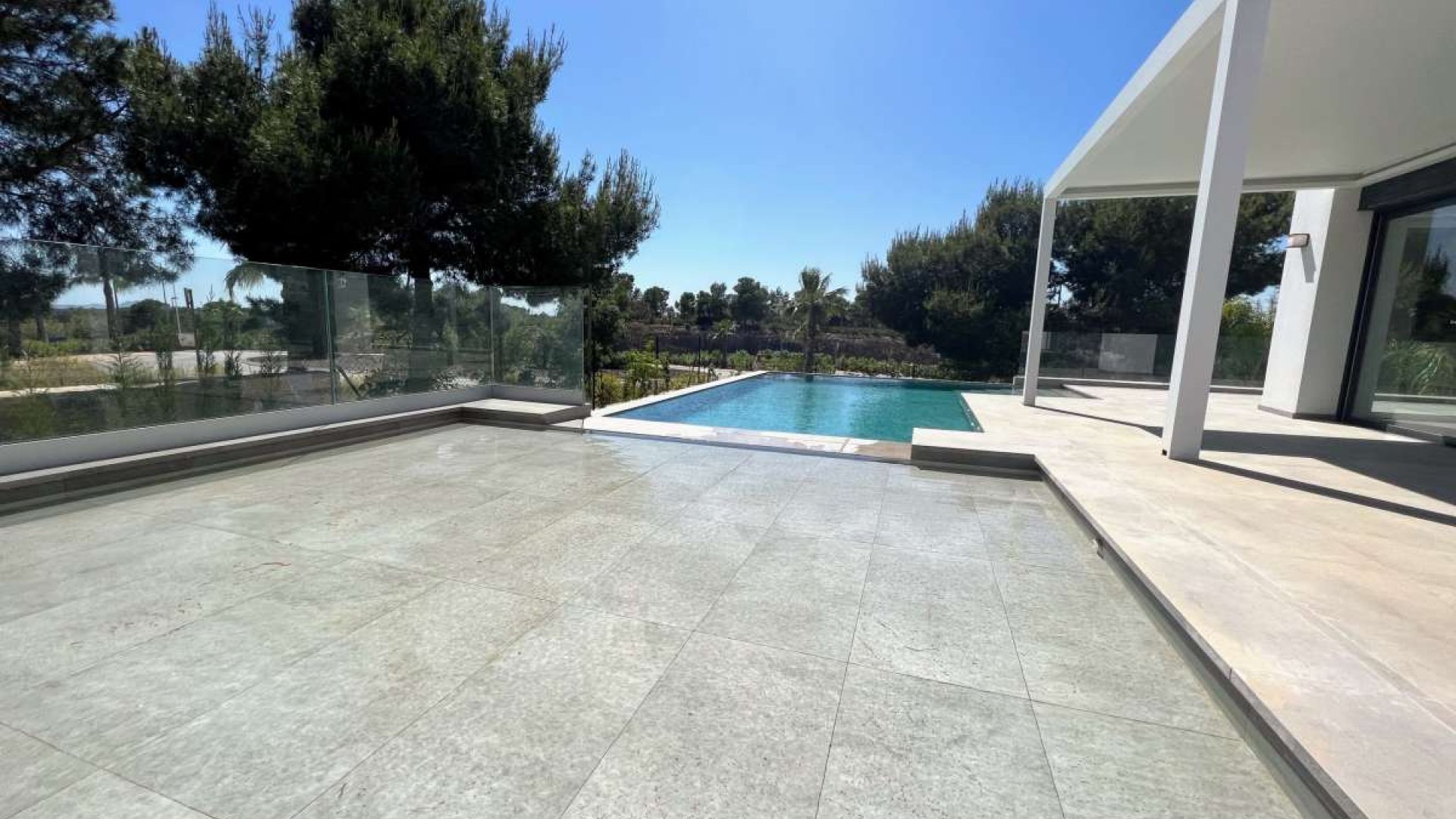 Reventa - Chalets -
Orihuela Costa - Las Colinas golf