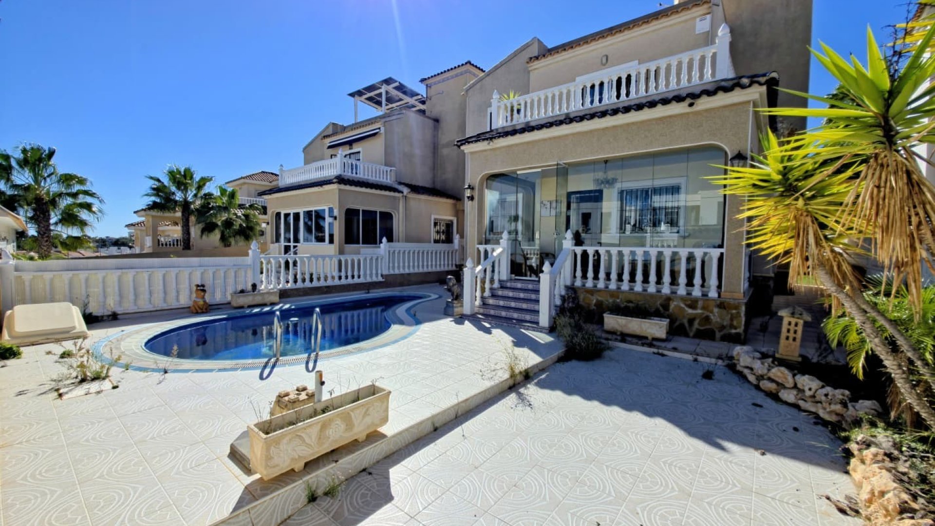 Reventa - Chalets -
Orihuela Costa - Las Filipinas