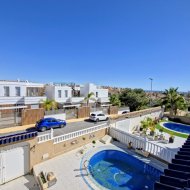 Reventa - Chalets -
Orihuela Costa - Las Filipinas