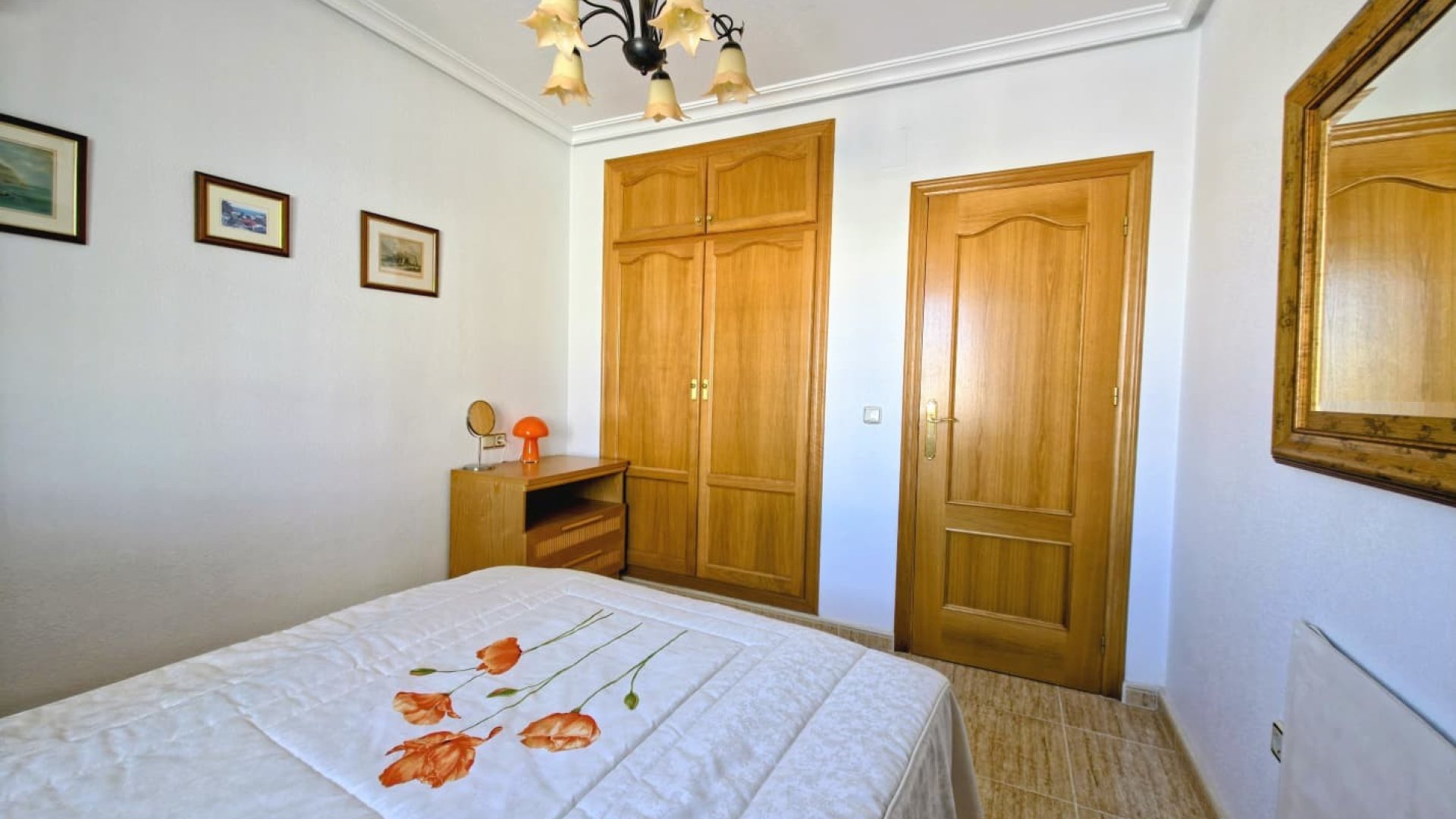 Reventa - Chalets -
Orihuela Costa - Las Filipinas