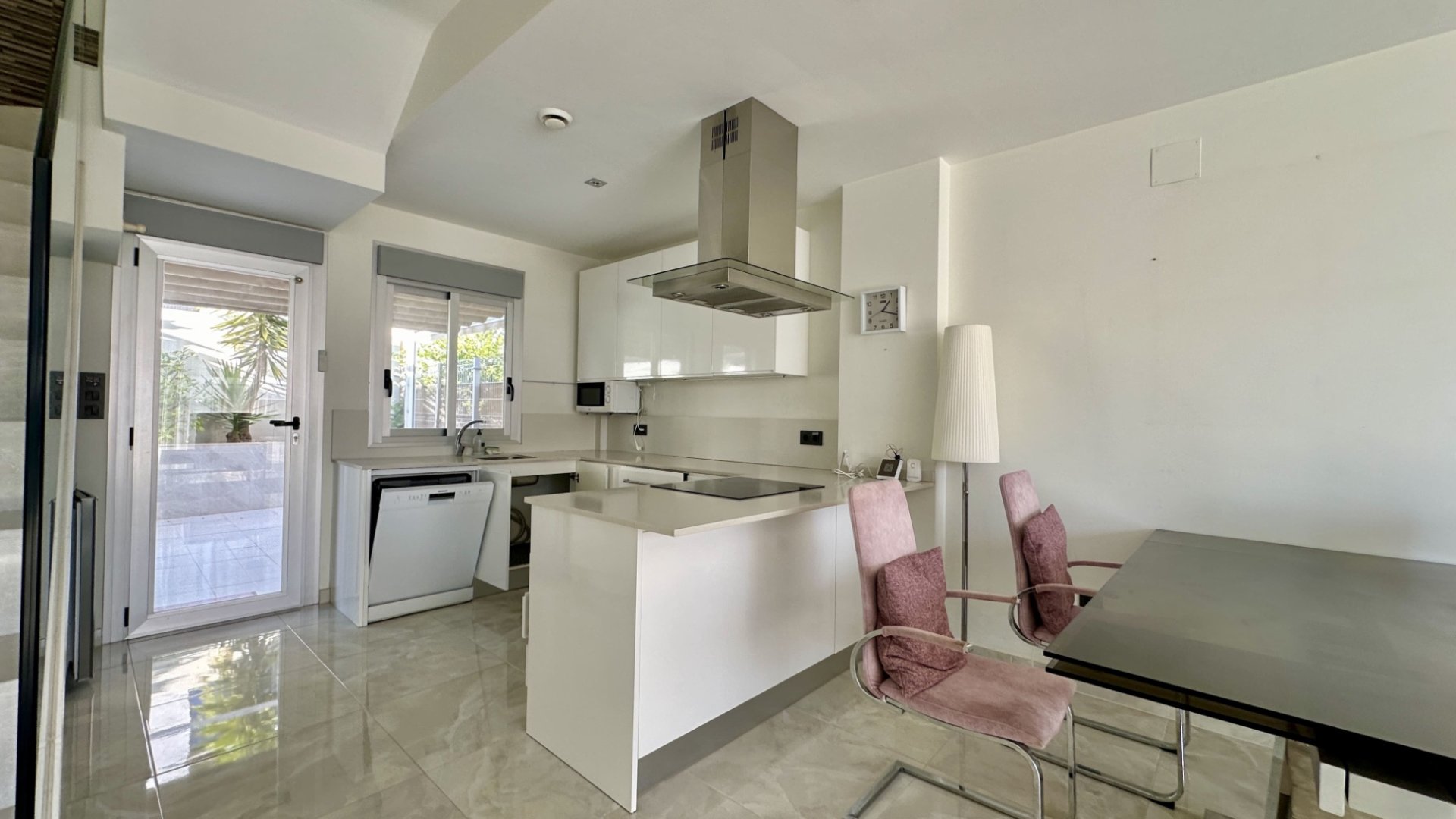 Reventa - Chalets -
Orihuela Costa - Lomas De Cabo Roig