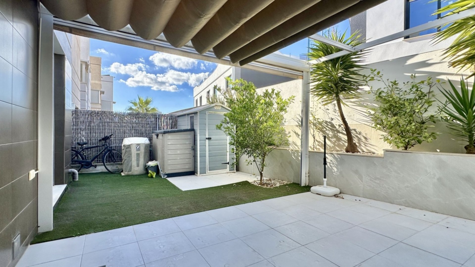 Reventa - Chalets -
Orihuela Costa - Lomas De Cabo Roig