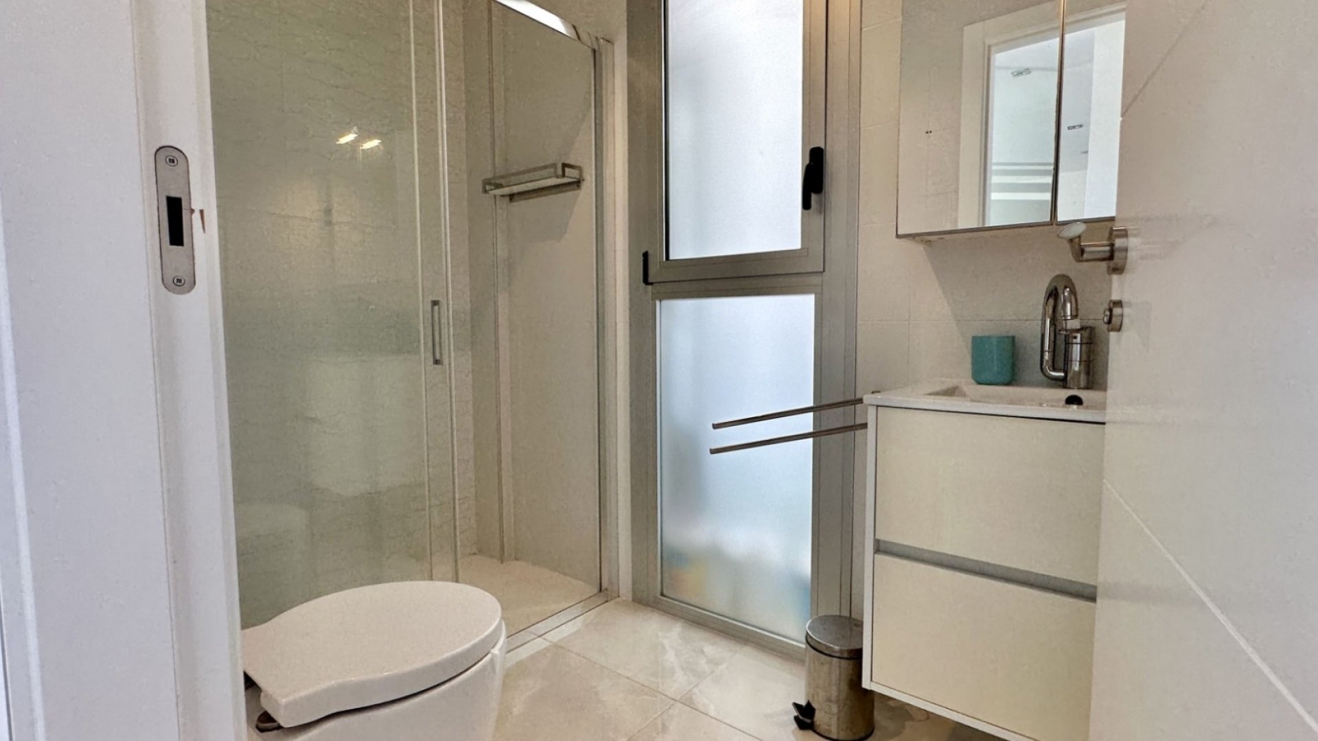 Reventa - Chalets -
Orihuela Costa - Lomas De Cabo Roig