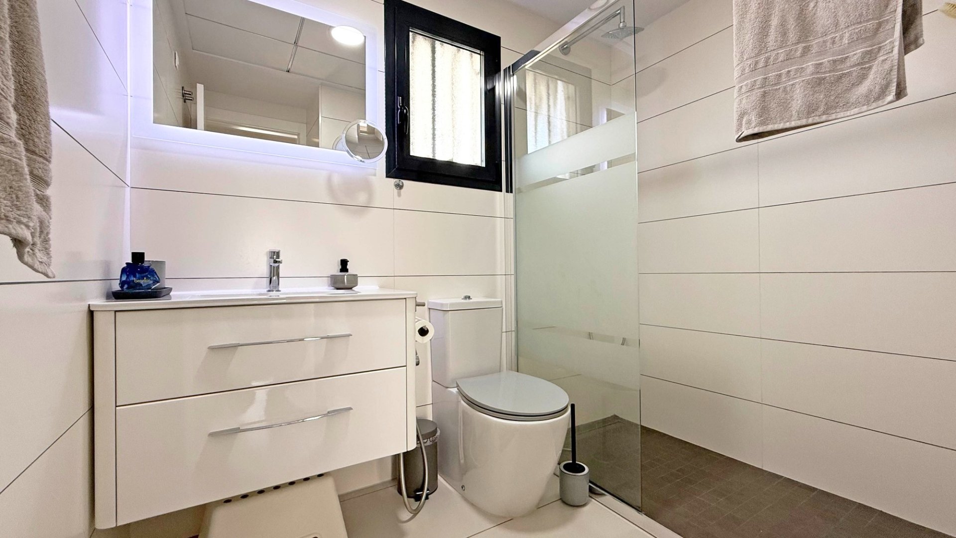 Reventa - Chalets -
Orihuela Costa - Lomas De Cabo Roig
