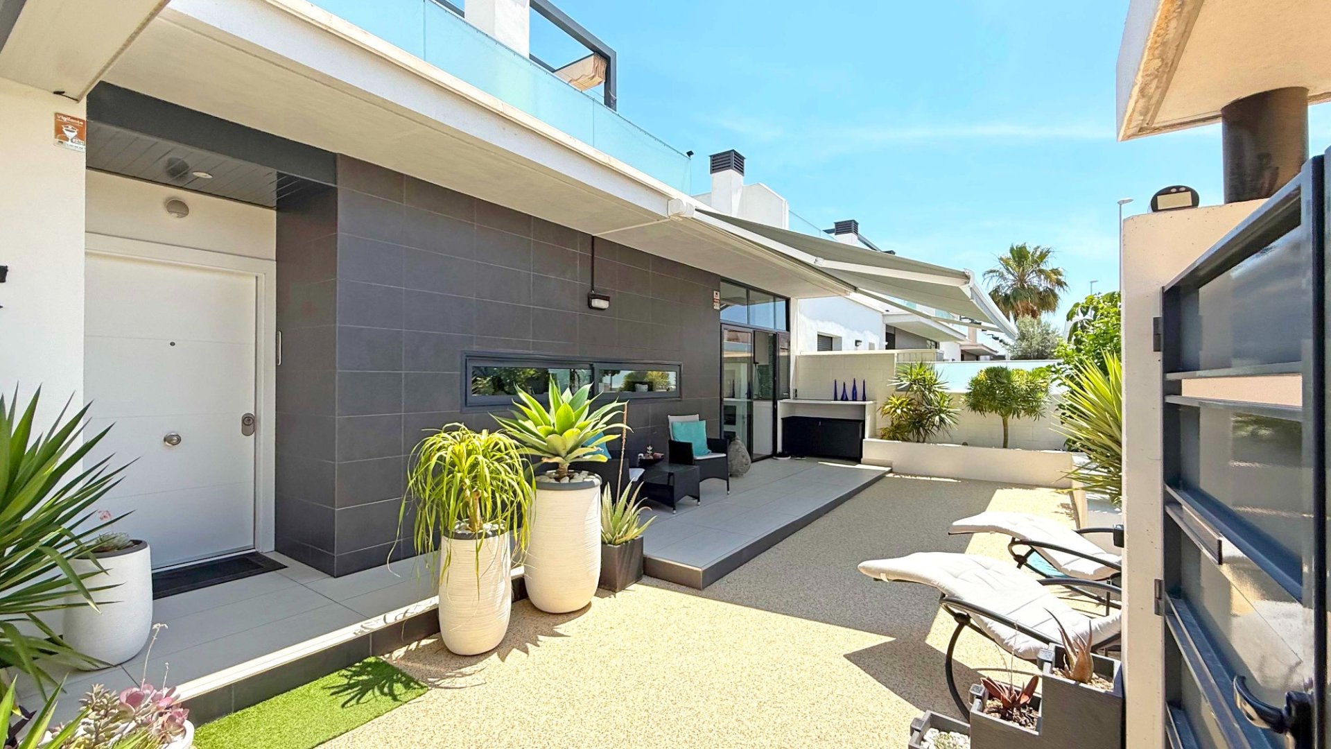Reventa - Chalets -
Orihuela Costa - Lomas De Cabo Roig