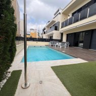 Reventa - Chalets -
Orihuela Costa - Lomas De Cabo Roig