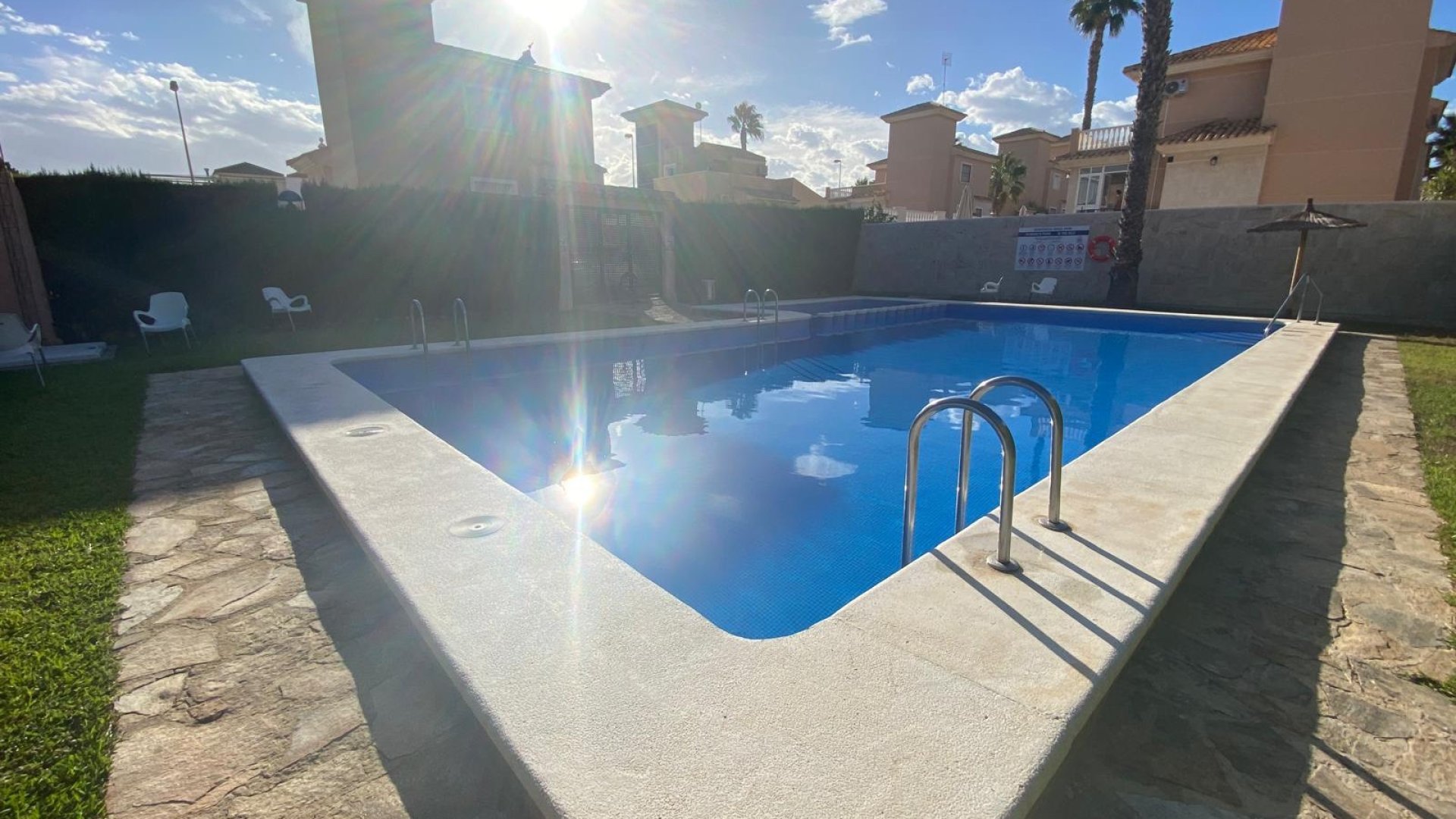 Reventa - Chalets -
Orihuela Costa - Los Altos