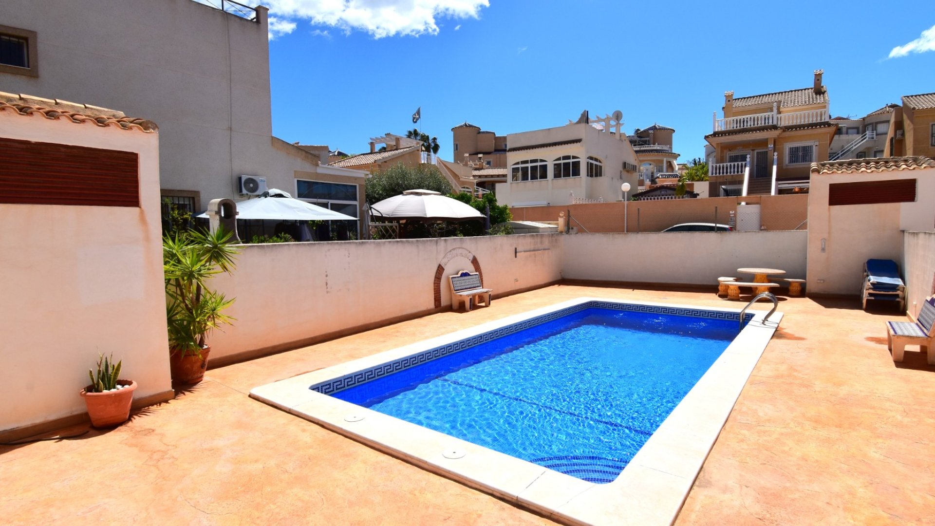 Reventa - Chalets -
Orihuela Costa - Los Altos