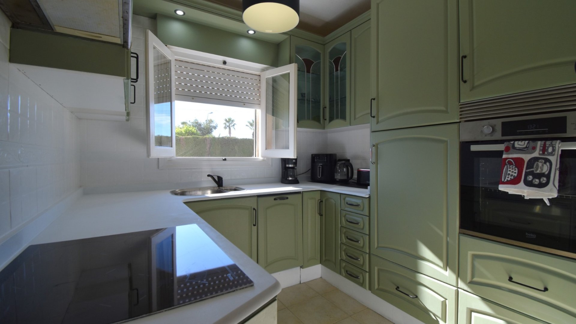 Reventa - Chalets -
Orihuela Costa - Los Balcones