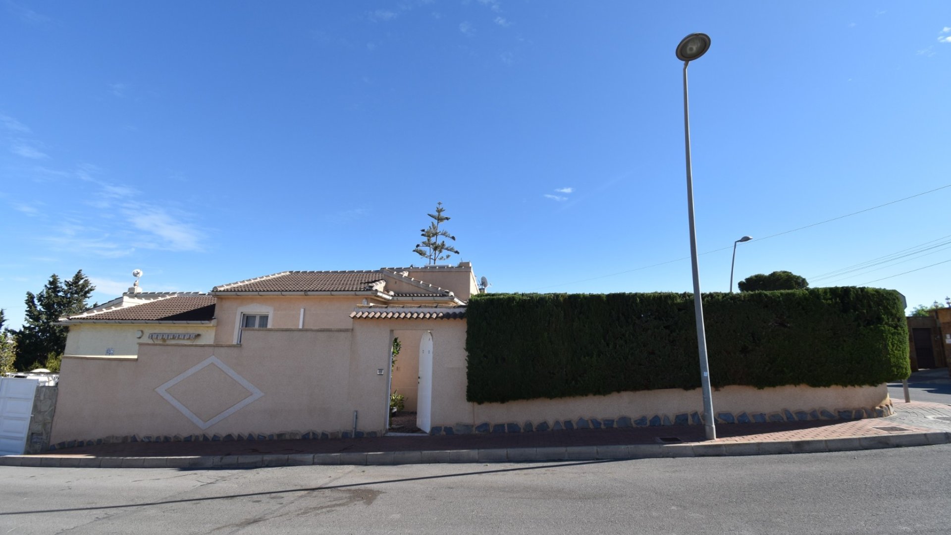 Reventa - Chalets -
Orihuela Costa - Los Balcones