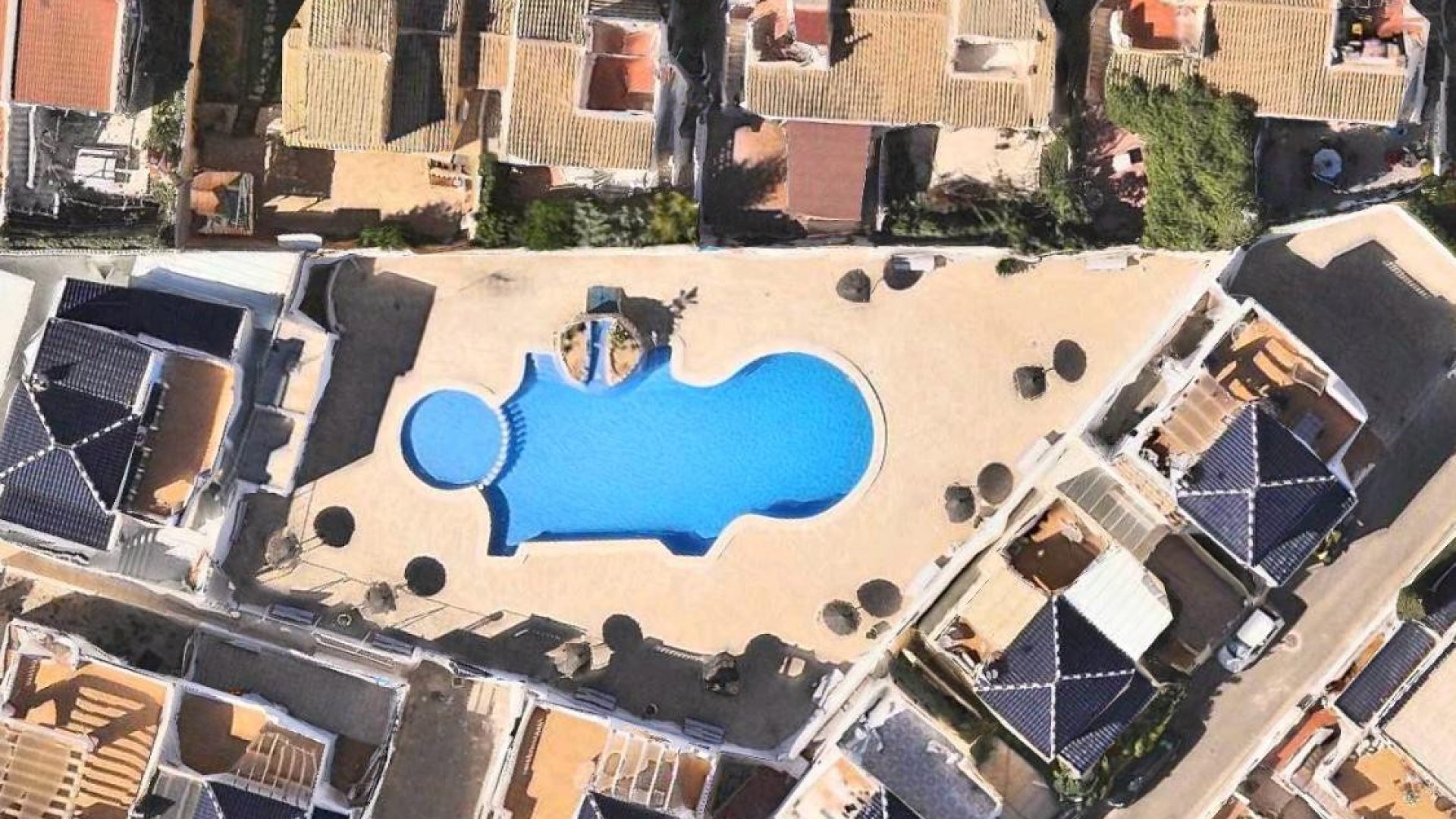 Reventa - Chalets -
Orihuela Costa - Los Balcones