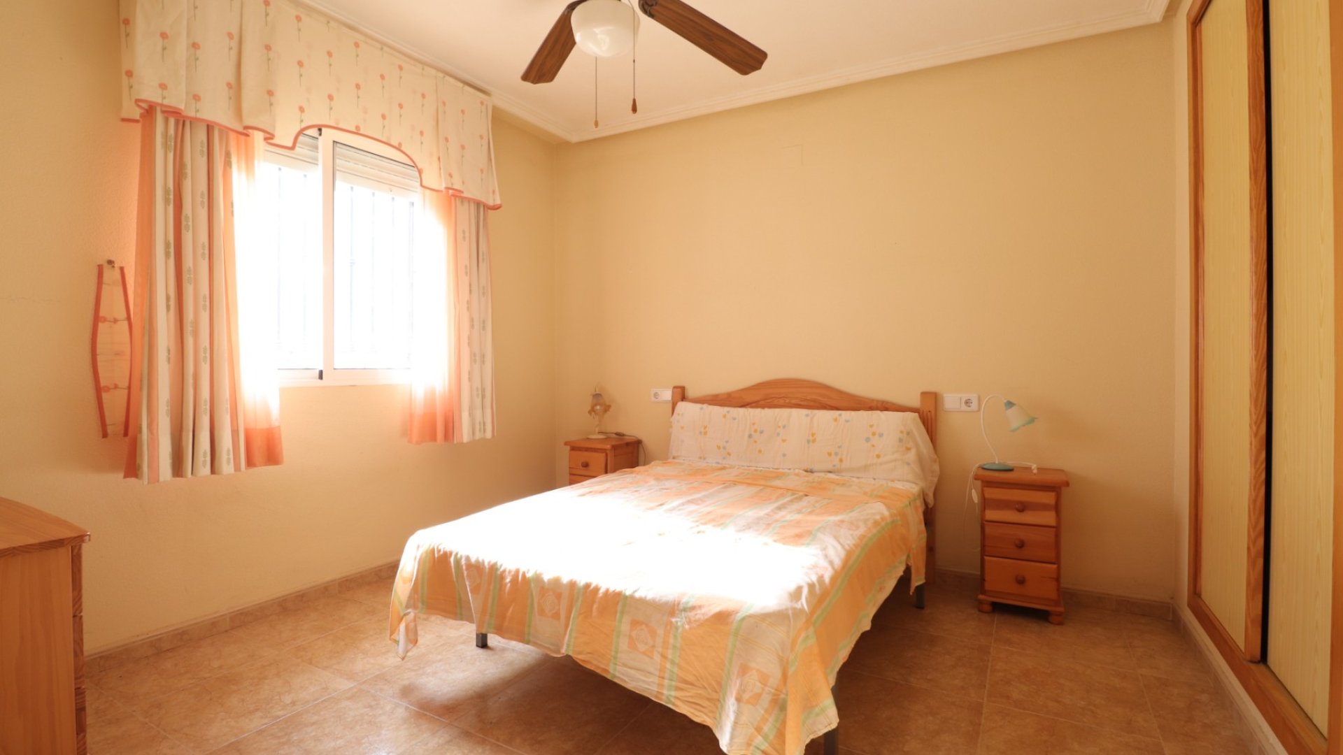 Reventa - Chalets -
Orihuela Costa - Los Balcones