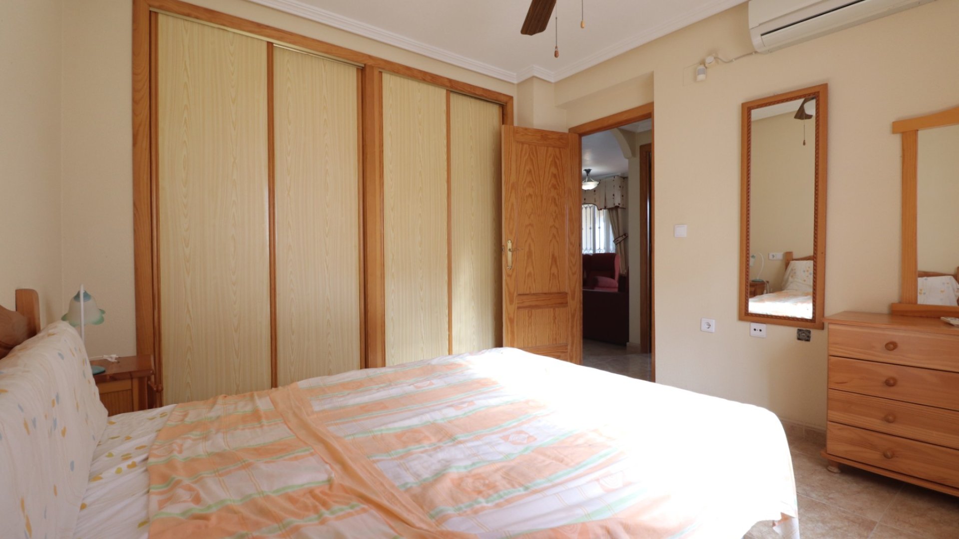 Reventa - Chalets -
Orihuela Costa - Los Balcones