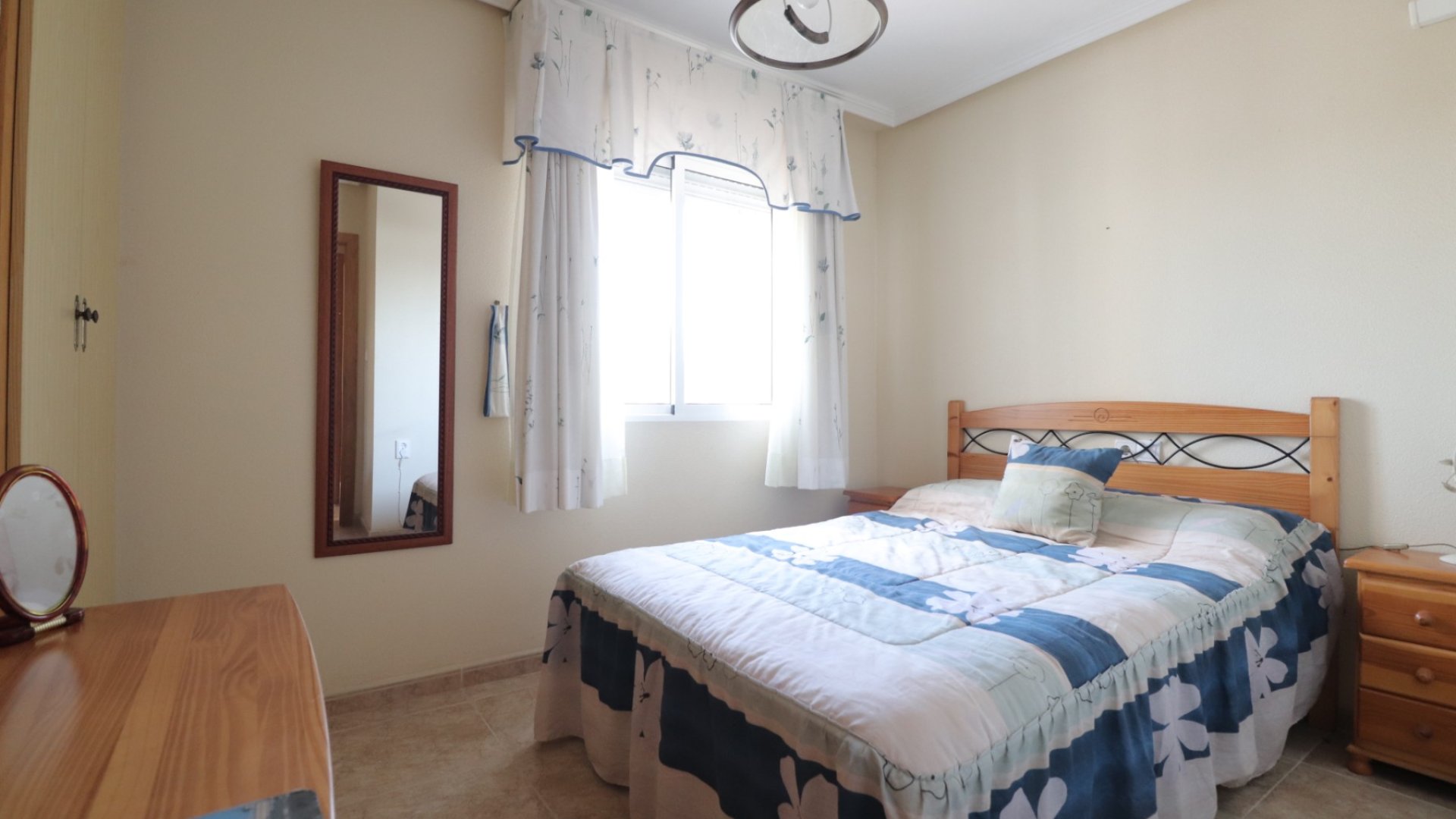 Reventa - Chalets -
Orihuela Costa - Los Balcones