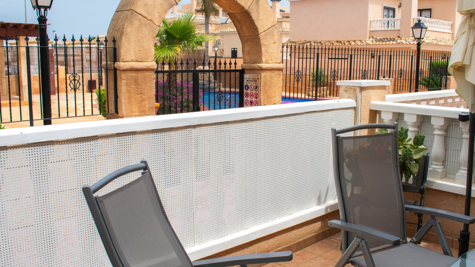 Reventa - Chalets -
Orihuela Costa - Los Dolses