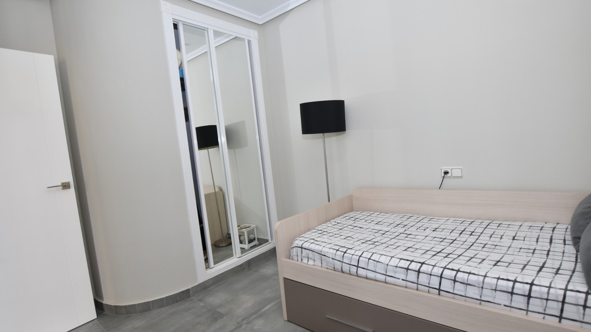 Reventa - Chalets -
Orihuela Costa - Los Dolses