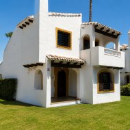 Reventa - Chalets -
Orihuela Costa - Los Dolses