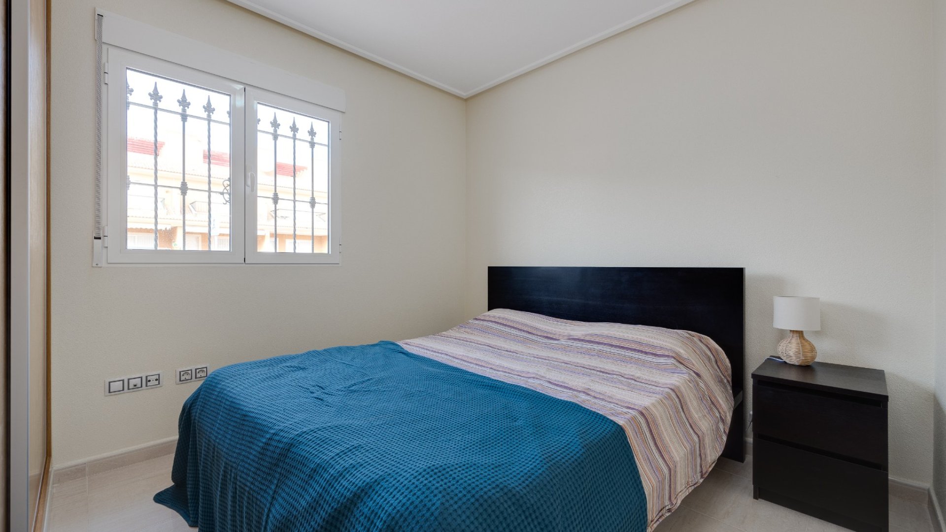 Reventa - Chalets -
Orihuela Costa - Los Dolses