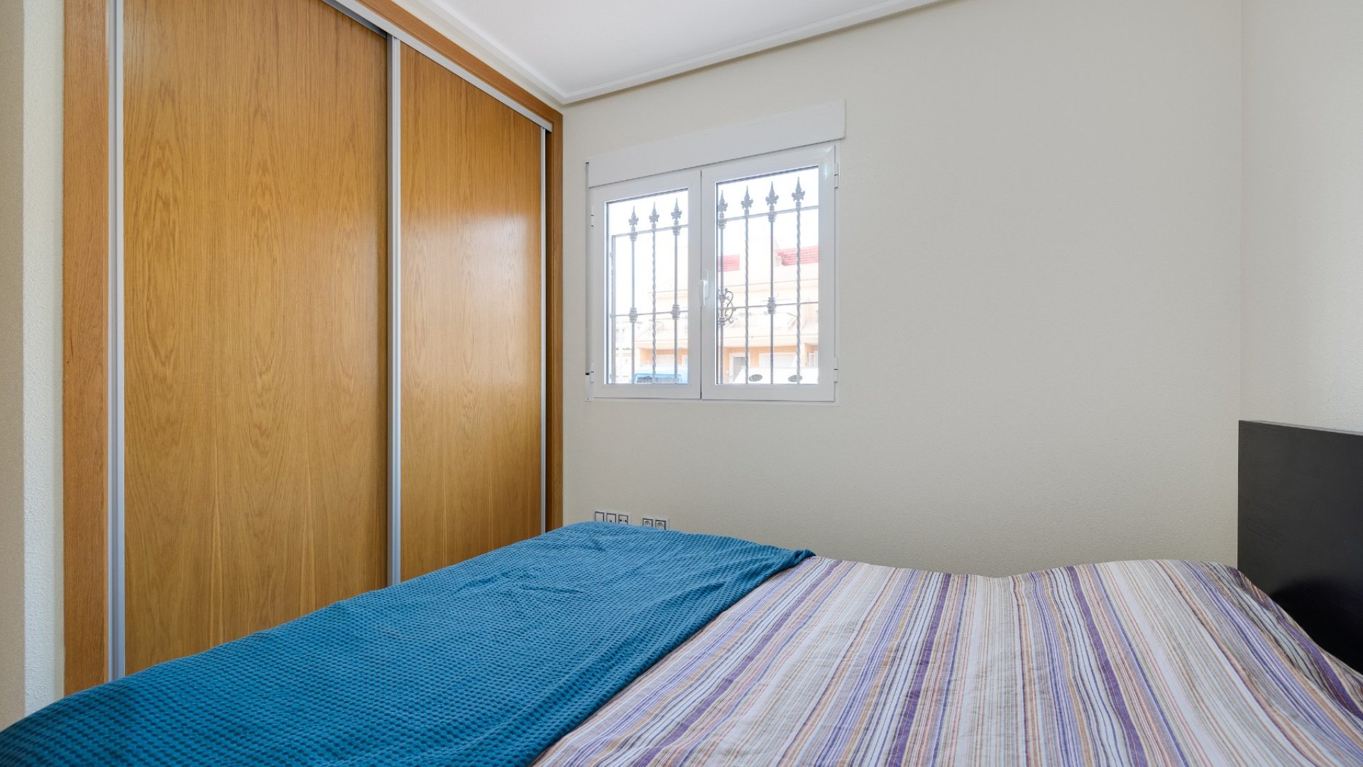 Reventa - Chalets -
Orihuela Costa - Los Dolses