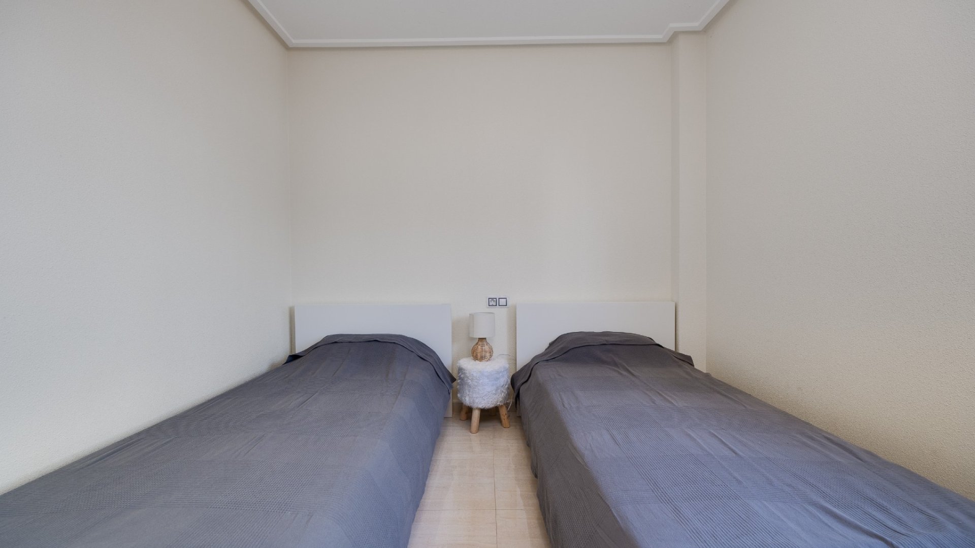 Reventa - Chalets -
Orihuela Costa - Los Dolses