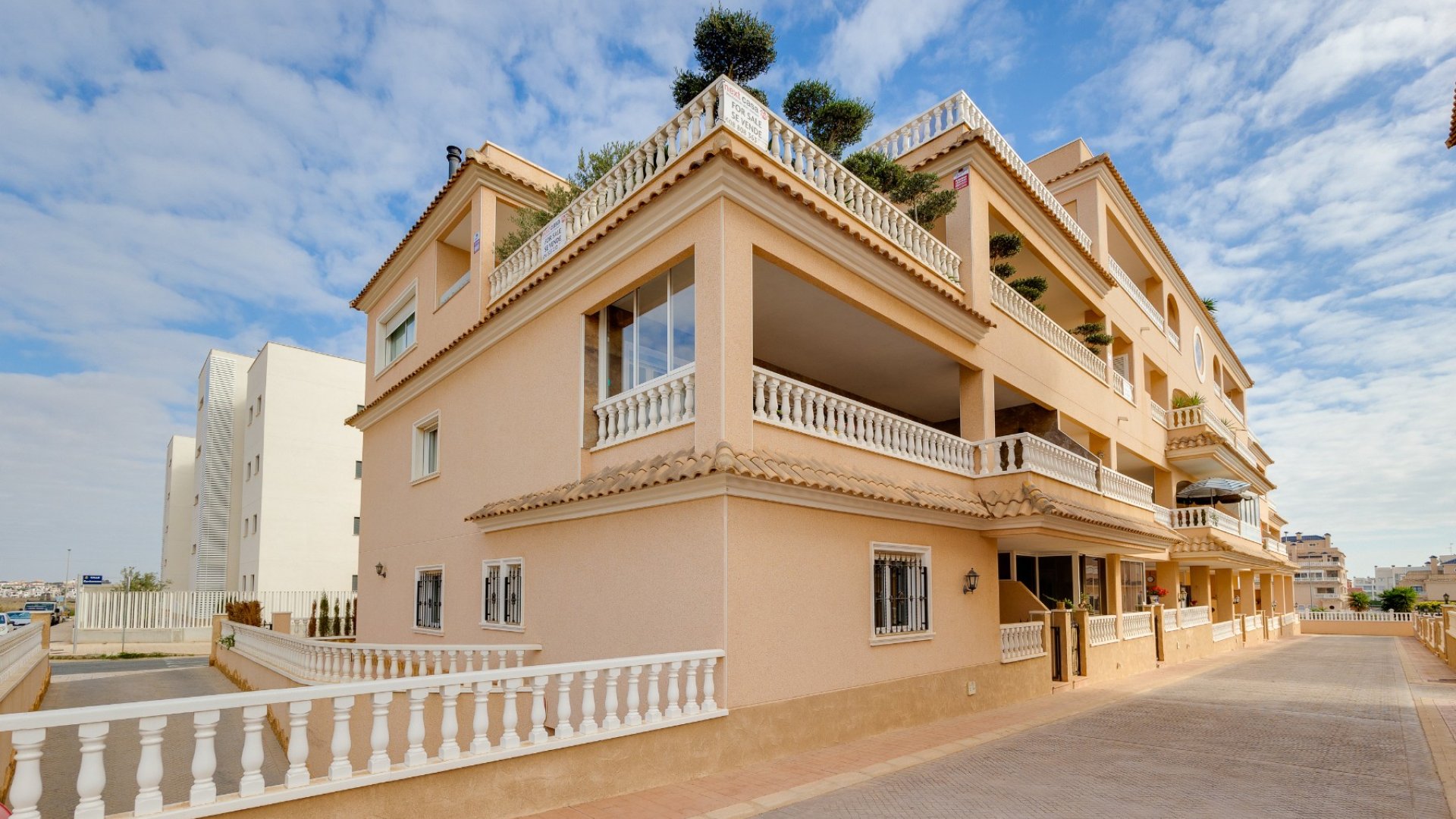 Reventa - Chalets -
Orihuela Costa - Los Dolses