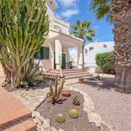 Reventa - Chalets -
Orihuela Costa - Los Dolses