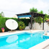 Reventa - Chalets -
Orihuela Costa - MUY CERCA DE LA PLAYA