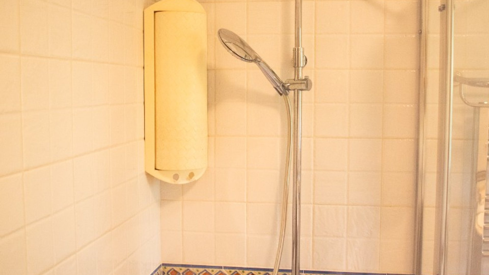 Reventa - Chalets -
Orihuela Costa - MUY CERCA DE LA PLAYA