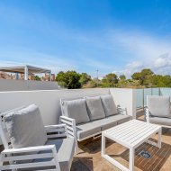 Reventa - Chalets -
Orihuela Costa - Pau 8*