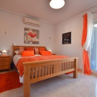 Reventa - Chalets -
Orihuela Costa - Playa Flamenca