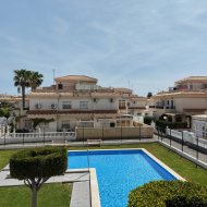 Reventa - Chalets -
Orihuela Costa - Playa Flamenca