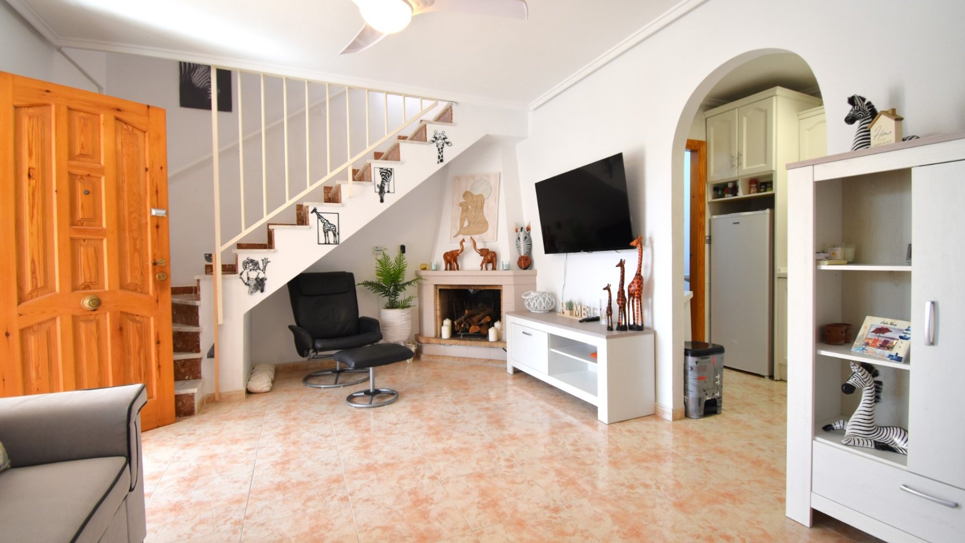 Reventa - Chalets -
Orihuela Costa - Playa Flamenca