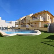 Reventa - Chalets -
Orihuela Costa - Playa Flamenca