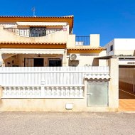 Reventa - Chalets -
Orihuela Costa - Playa Flamenca