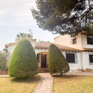 Reventa - Chalets -
Orihuela Costa - Punta Prima