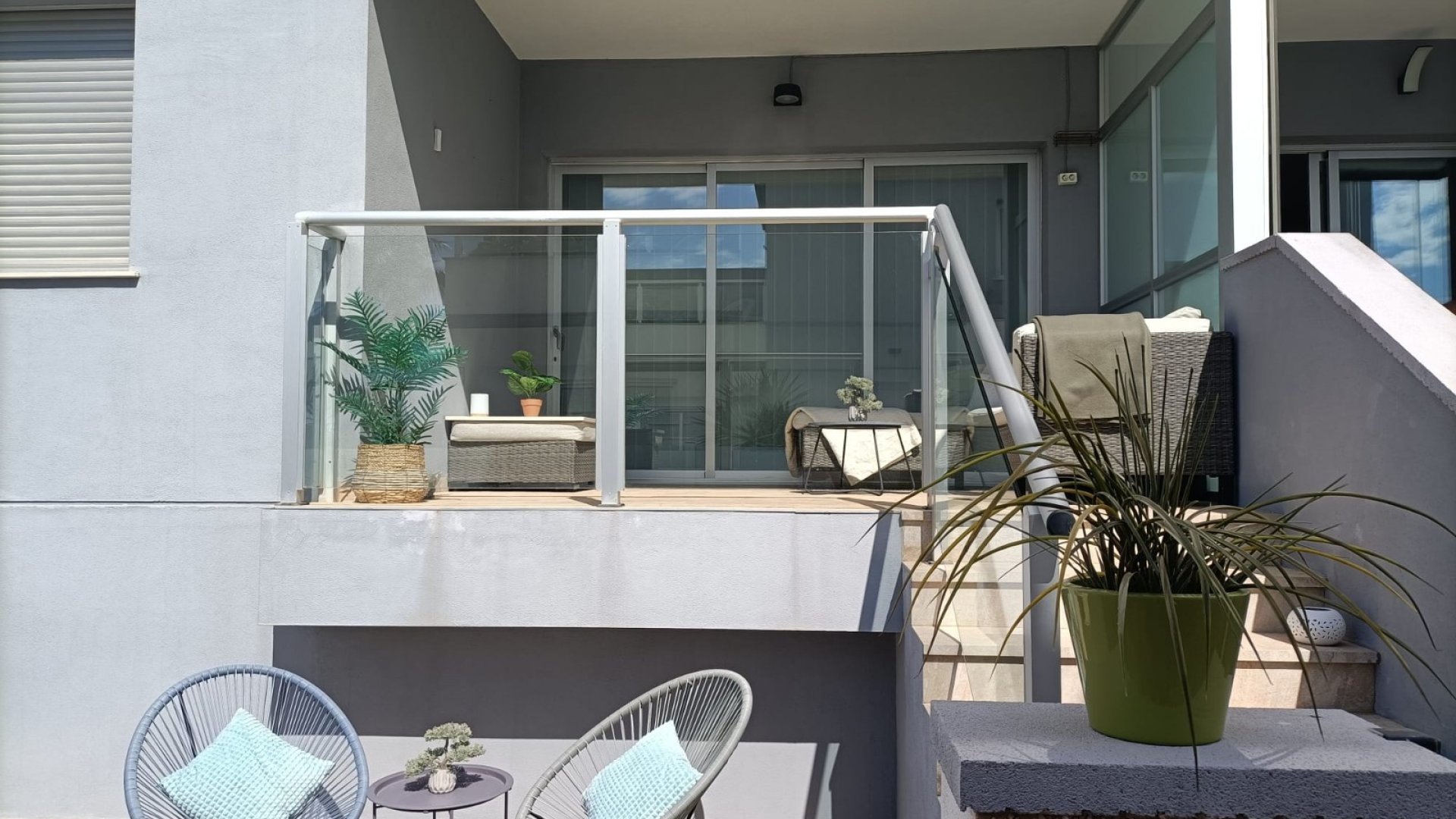 Reventa - Chalets -
Orihuela Costa - Punta Prima