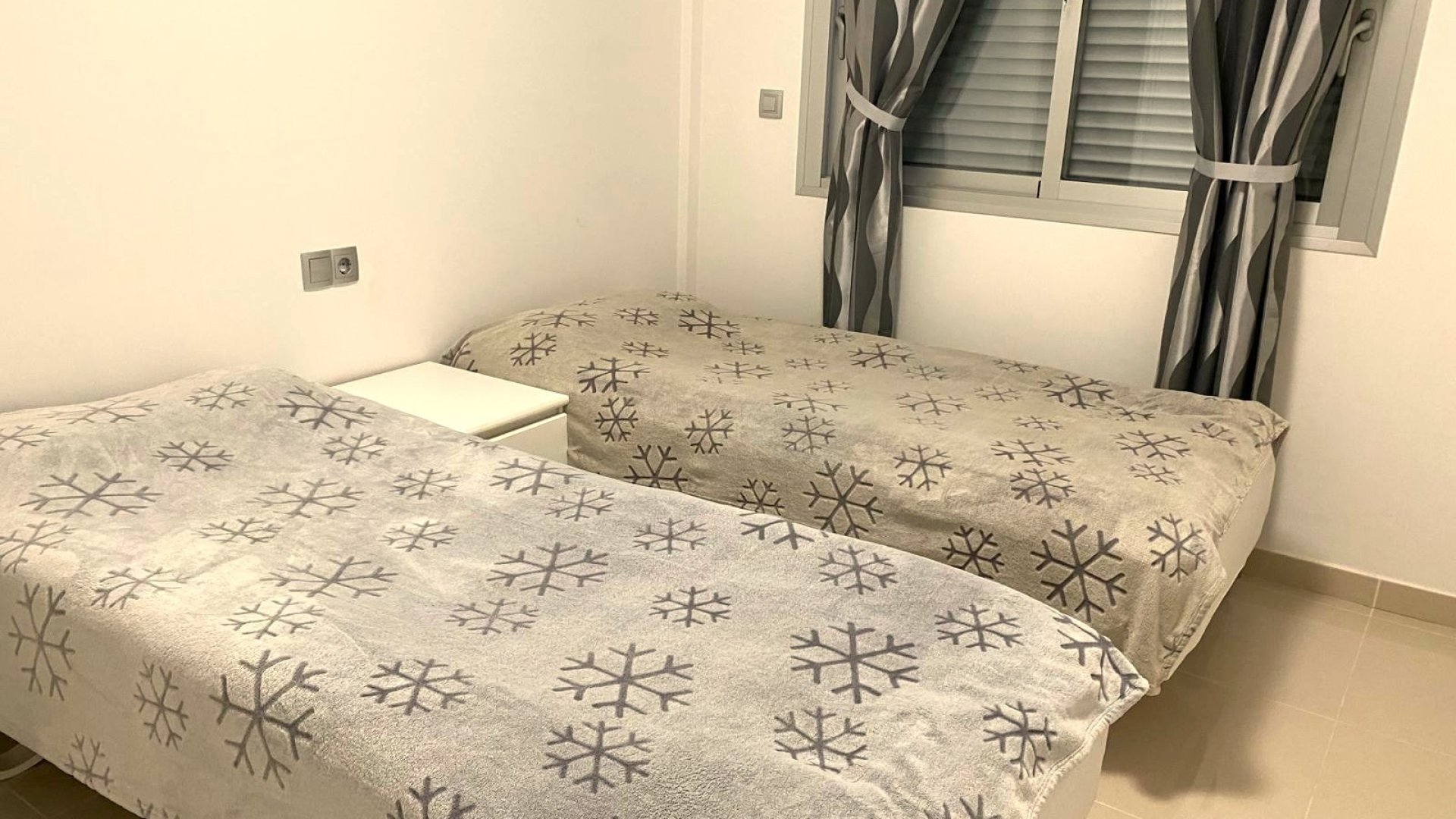 Reventa - Chalets -
Orihuela Costa - Punta Prima