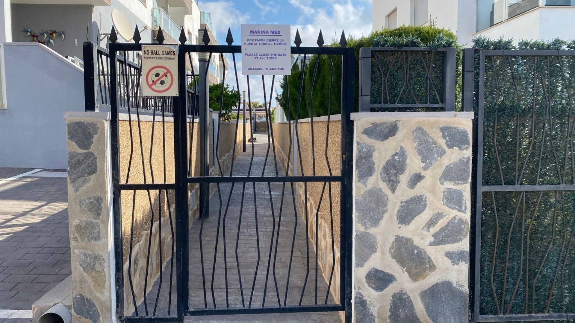 Reventa - Chalets -
Orihuela Costa - Punta Prima