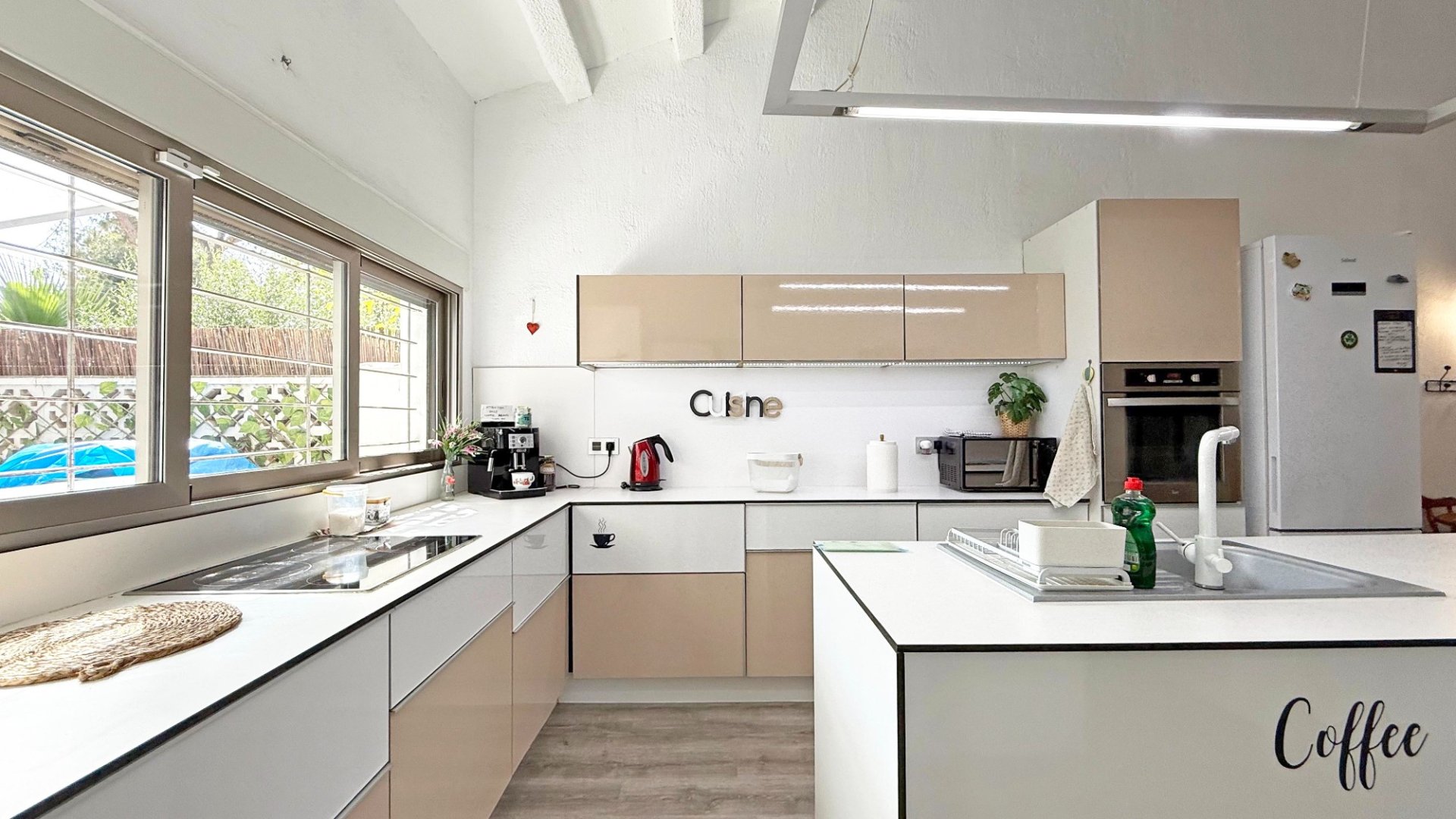 Reventa - Chalets -
Orihuela Costa - Punta Prima