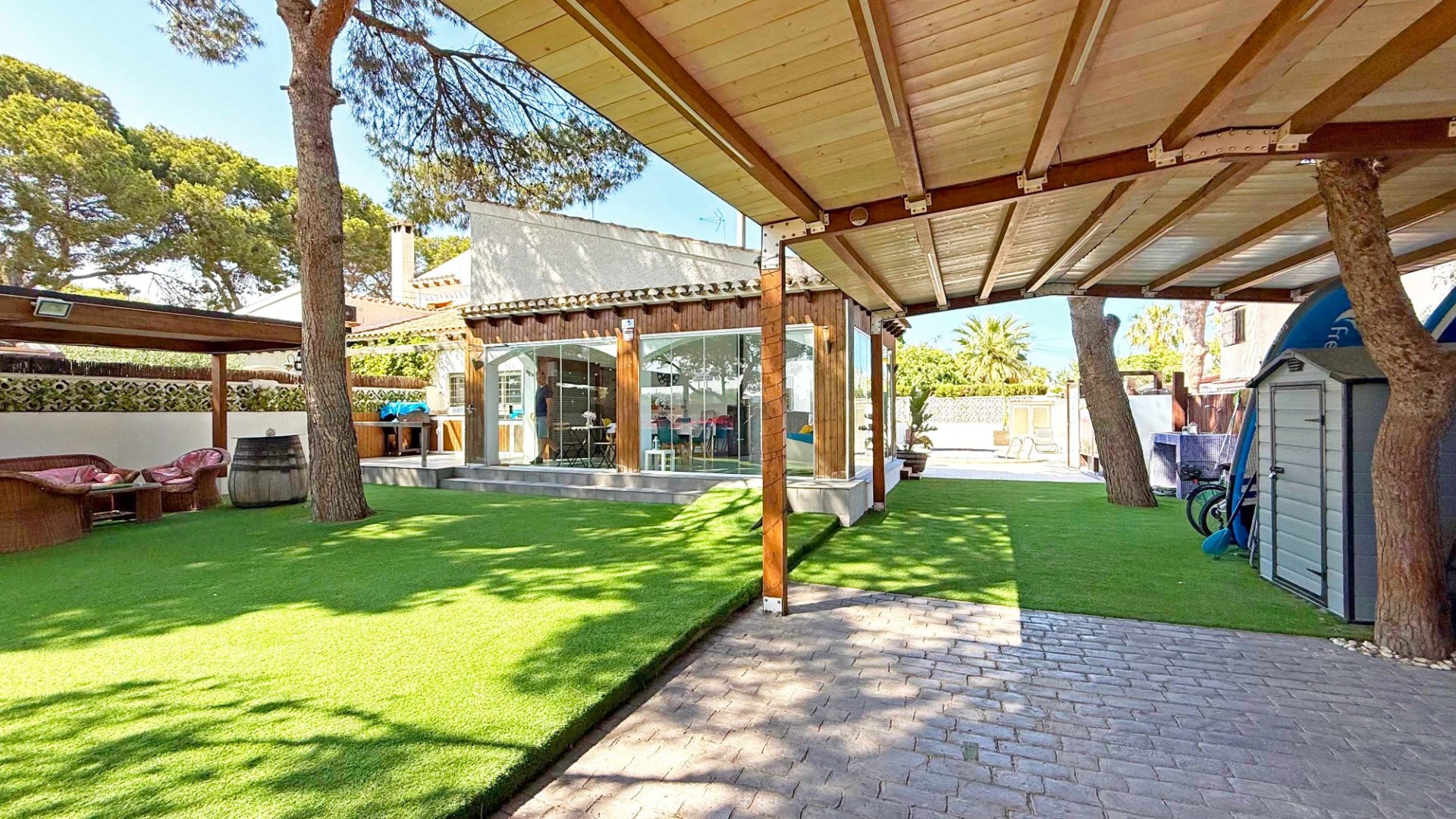 Reventa - Chalets -
Orihuela Costa - Punta Prima