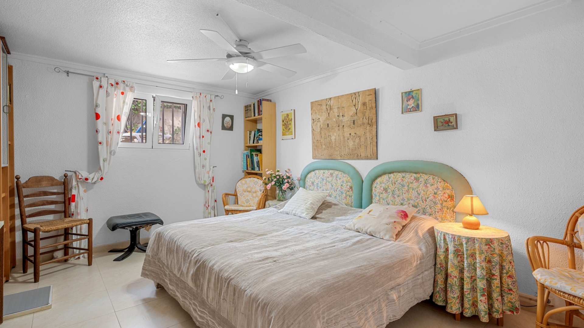 Reventa - Chalets -
Orihuela Costa - Punta Prima