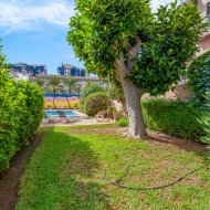 Reventa - Chalets -
Orihuela Costa - Punta Prima